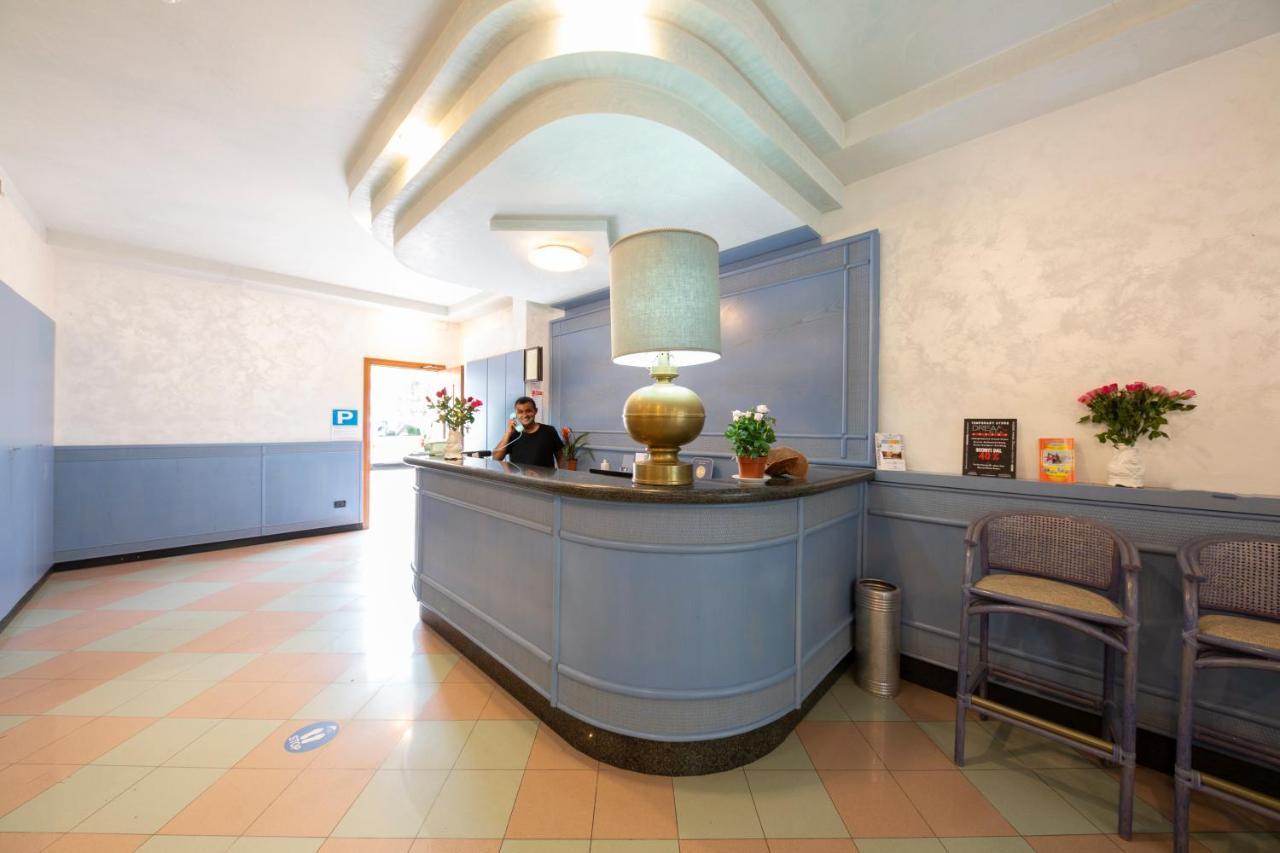 Hotel Olanda Jesolo Extérieur photo
